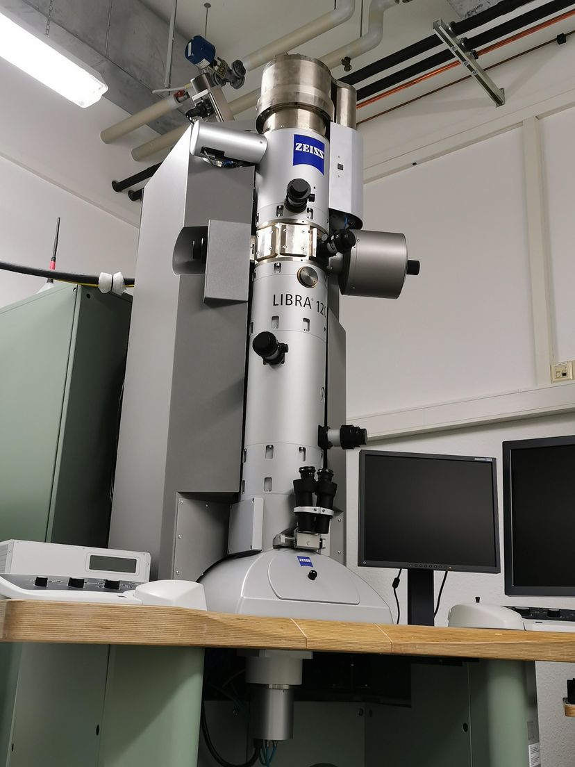 Mikroskop Zeiss Libra 120