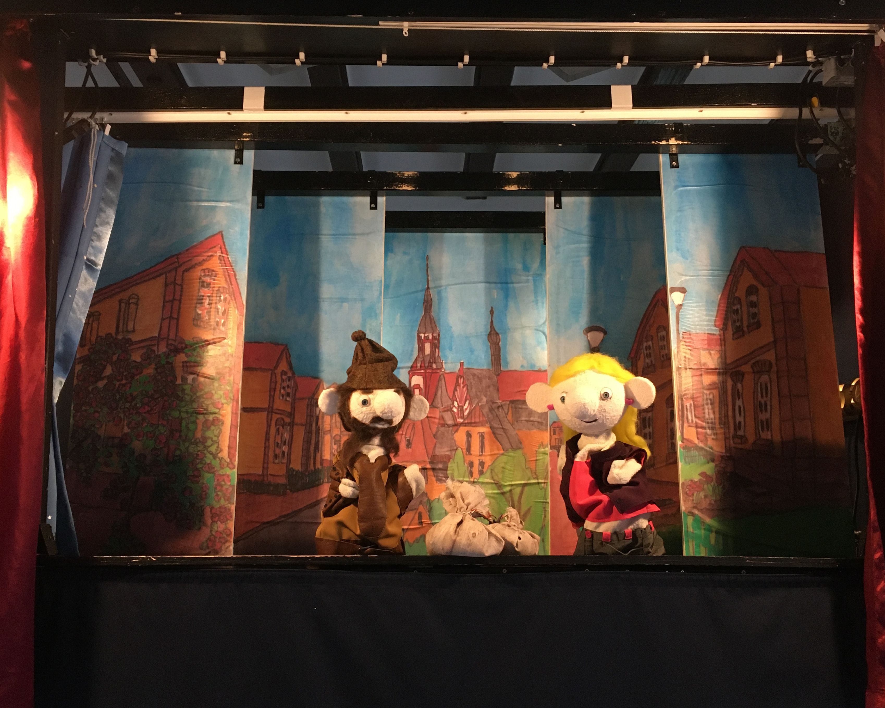 Puppentheater „Schwarzes Gold“