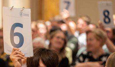 12. Leopoldina-Science Slam „Bühne frei für junge Wissenschaft!“