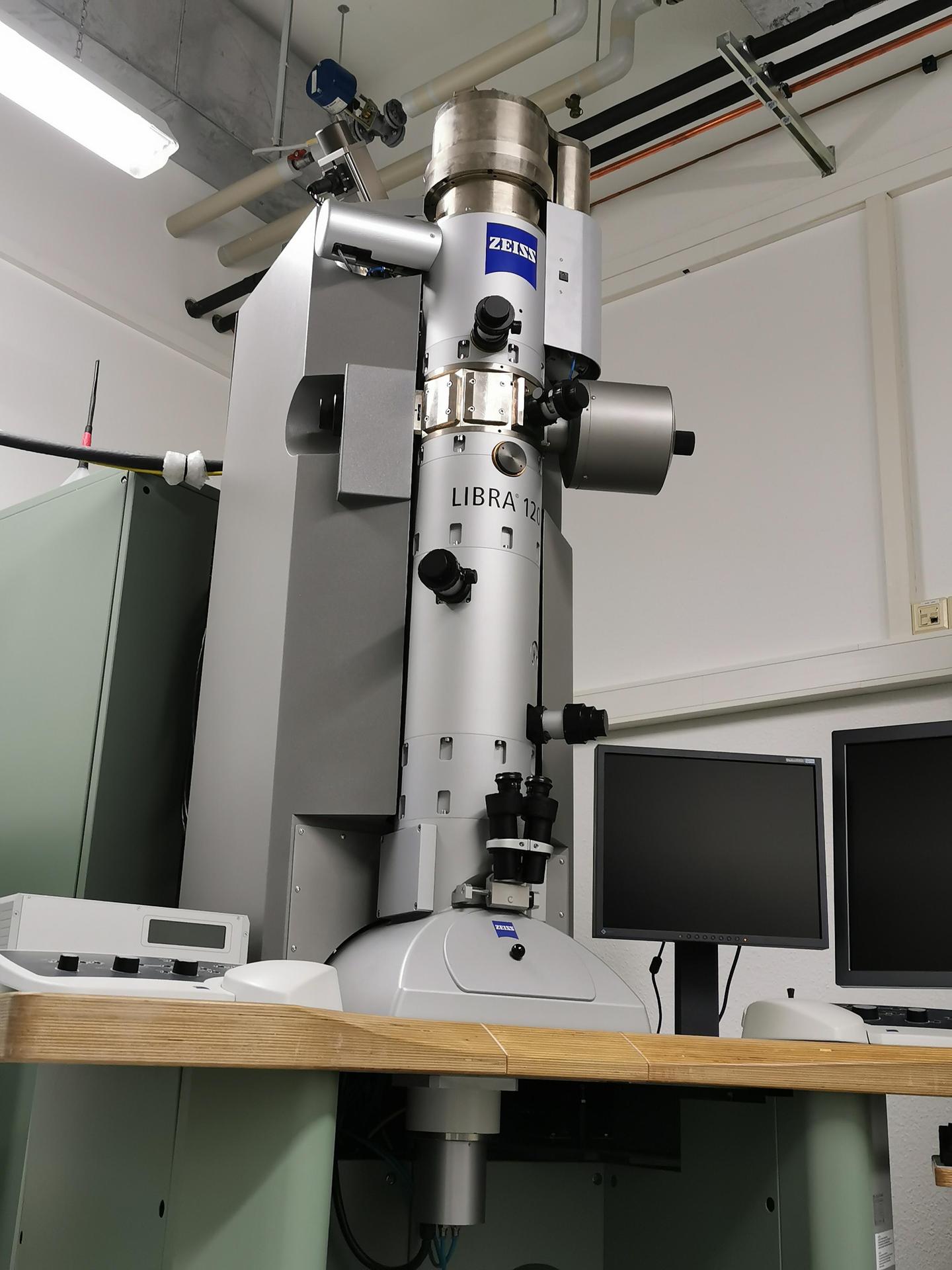 Mikroskop Zeiss Libra 120